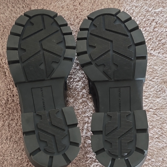 Sincerely Jules Black Moccasins Slip-On Shoes - Picture 8 of 11